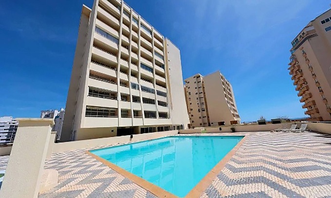 Praia da Rocha Apartment | Oceanfront Apartment Praia Rocha with Balcony & Pool