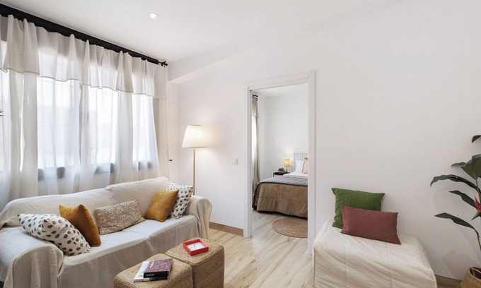 Sant Celoni Apartment | Perfect Holiday Apartment "Privat Sant Celoni" with Terrace