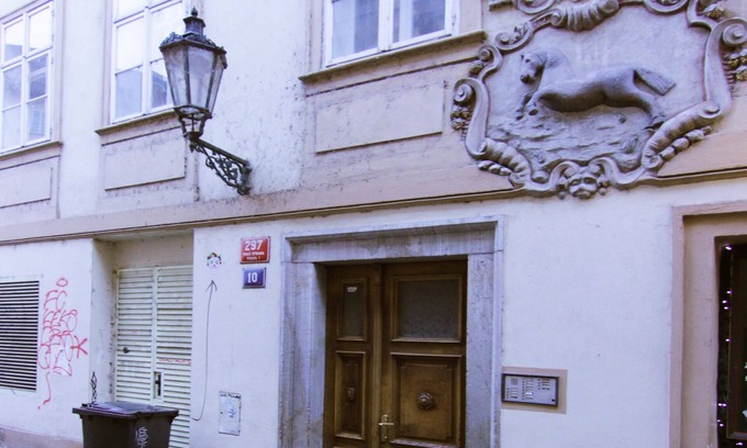 Mala Strana Apartment | Serene Getaway at Apartment Prokopská Near Charles Bridge