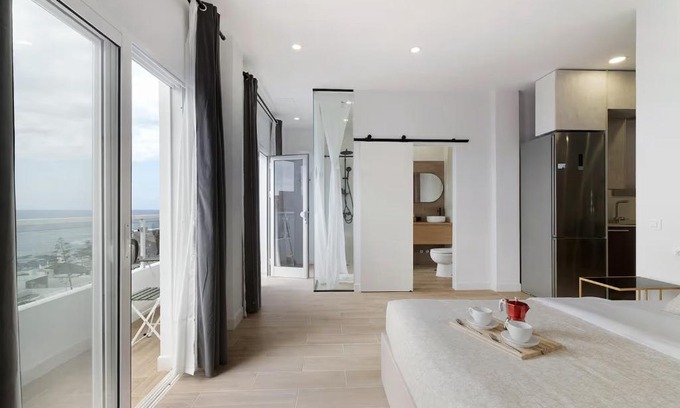 Punta del Hidalgo Apartment | Oceanfront Apartment Punta Hidalgo with Breakfast & Kids' Fun