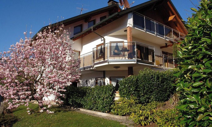 Seelbach Apartment | Apartment 'Puppenstübchen - Apt 3' with Private Terrace, Private Garden and Wi-Fi