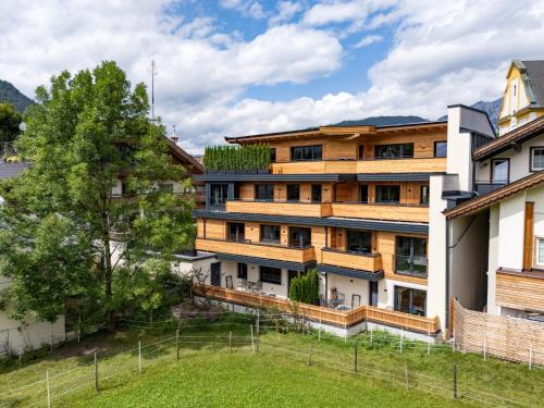 Soell Apartment | Experience Apartment Rainer - Central Location with Hot Tub