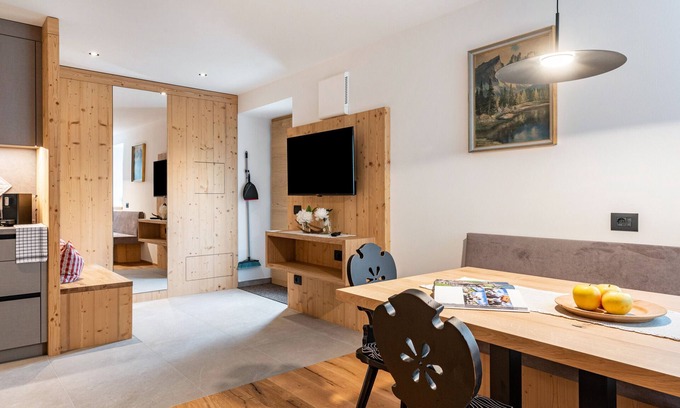 San Pietro Apartment | Inviting Apartment 'Raschötz' with Mountain View & Garden