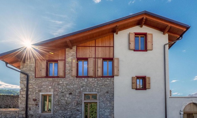 Rovereto House | Discover Apartment Relais Mozart: Pet-Friendly Comfort Awaits