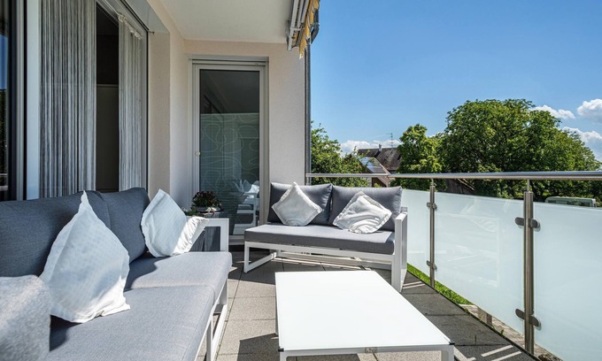 Schnetzenhausen Apartment | Indulgent Apartment "Residenz 1" with Panoramic Mountain Views