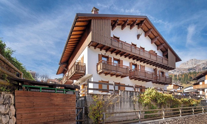 Caviola Apartment | Pet-Friendly Apartment 'Residence Malibu 3' with Mountain View