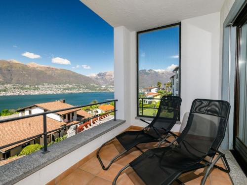Piazzogna Apartment | Discover Apartment Residence Miralago with Pool & Family Fun