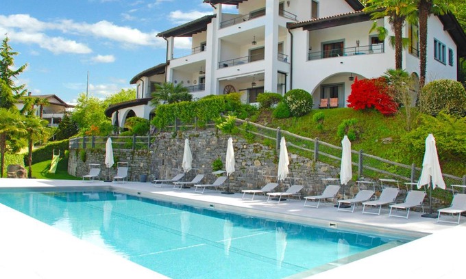 Piazzogna Apartment | Family-Friendly Apartment Residence Miralago with Pool Access