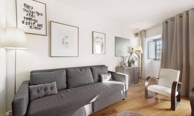 Alcantara Apartment | Apartment 'Rio Alcântara' with Private Terrace, Balcony and Wi-Fi