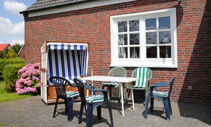 Werdum Apartment | Stellar Apartment Robbe - Ocean View & Family Friendly Stay