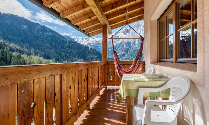 Castelrotto Apartment | Cozy Apartment 'Ronsolhof Schlern' with Scenic Mountain Views