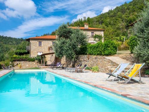 Cortemilia Apartment | Pet-Friendly Escape at Apartment Rosso by Interhome