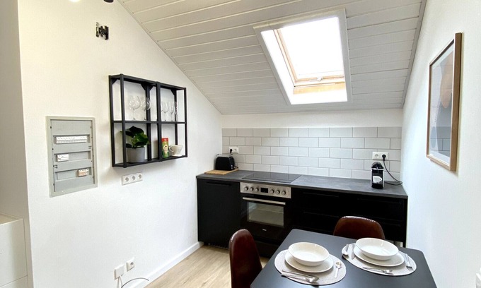 Mengkofen Apartment | Apartment 'Ruhige Lage, Terrasse' with Balcony, Wi-Fi and Air Conditioning