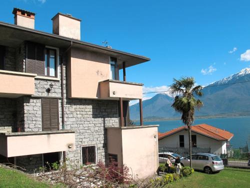 Gera Lario Apartment | Pet-Friendly Oceanfront Retreat: Apartment Salice Verde