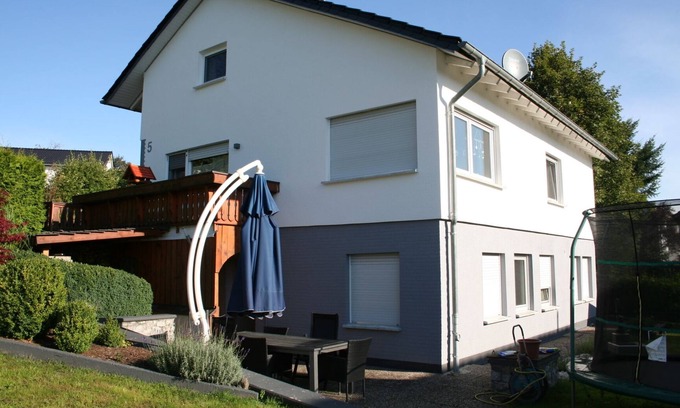 Gudenhagen Apartment | Ocean View Apartment Sammet: Family-Friendly Retreat