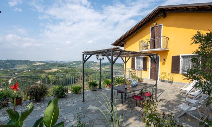 Vinchio Apartment | Stylish Apartment San Michele-1 with Pool & Pet Friendly