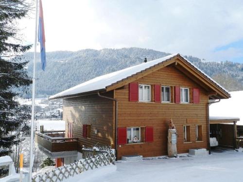 Zweisimmen Apartment | Pet-Friendly Apartment Schön-Egg with Exceptional Ratings