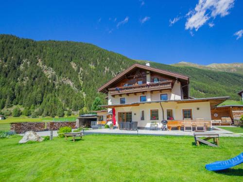 Niederthai Apartment | Cozy Apartment Schmittnhof with Fireplace & Pet-Friendly Stays