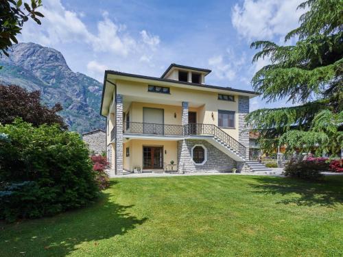 Giumello Apartment | Pet-Friendly Retreat: Apartment Serena - Rated 9/10
