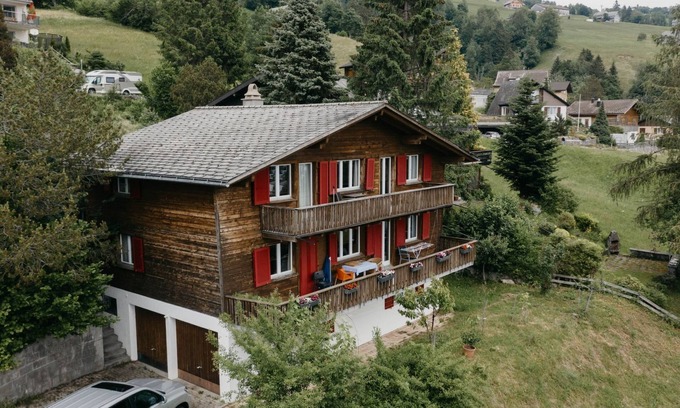 Amden Apartment | Top-Rated Apartment Sidonie with Lake View & Spa Retreat