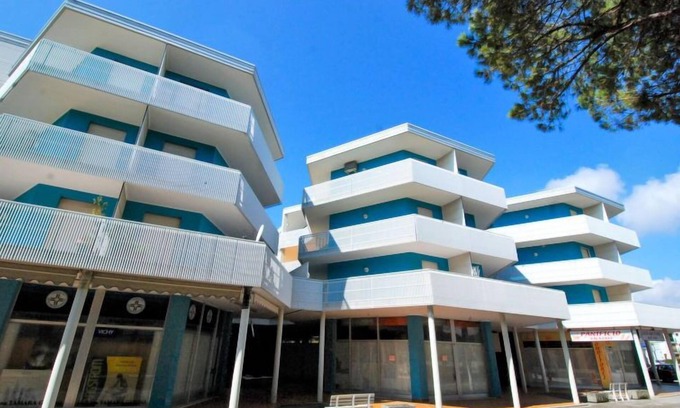 Bibione Apartment | Discover Apartment Simma: Pet-Friendly Oceanfront Retreat