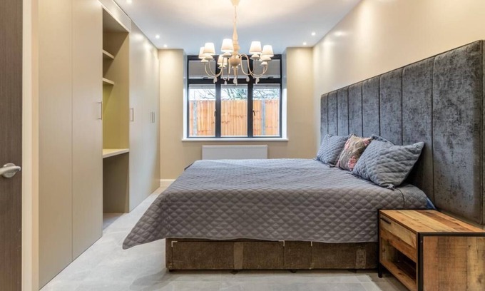 Golders Green Apartment | Elegant 1-Bed Apartment in Golders Green, London