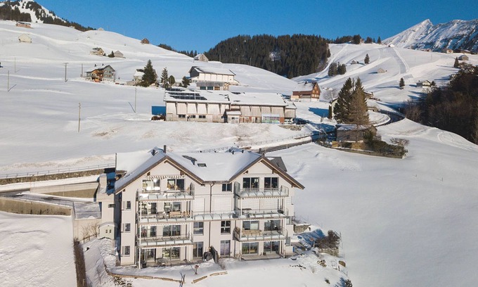 Amden Apartment | Guest Rated 9.6: Apartment Soldanella with Lake Views