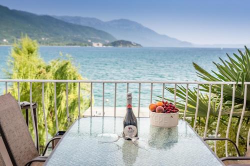 Varosh Apartment | Oceanfront Relaxation at Apartment Steff - Rated 9.6/10