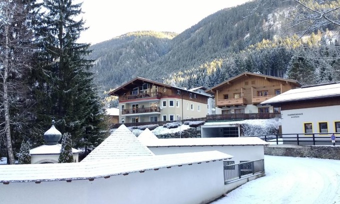 Bad Gastein Apartment | Experience Apartment Steinbock - Guest Rated 10/10 Stay