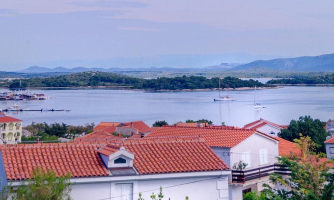 Murter Apartment | Ocean View Family Retreat at Apartment Stella, Rated 9/10