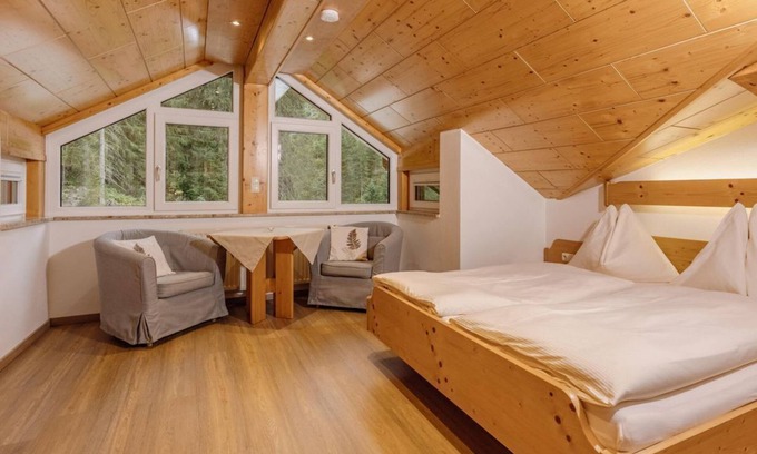 Filzmoos Apartment | Cozy Apartment "Sterngucker" with Pool & Spa Amenities