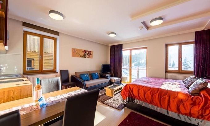 Lachtal Apartment | Cozy Studio Plus at Sissi Park with Spa & Breakfast