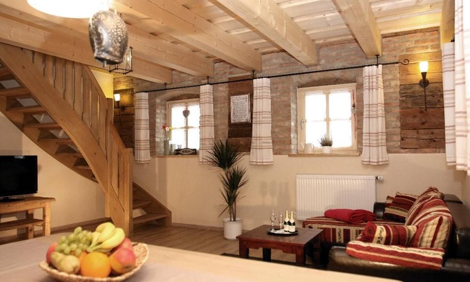 Freyung Apartment | Comfortable 2-Bedroom Apartment Stub'n with Spa Amenities