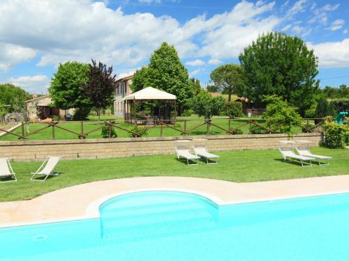 Trevinano Apartment | Pet-Friendly Apartment Stucchio with Pool Access