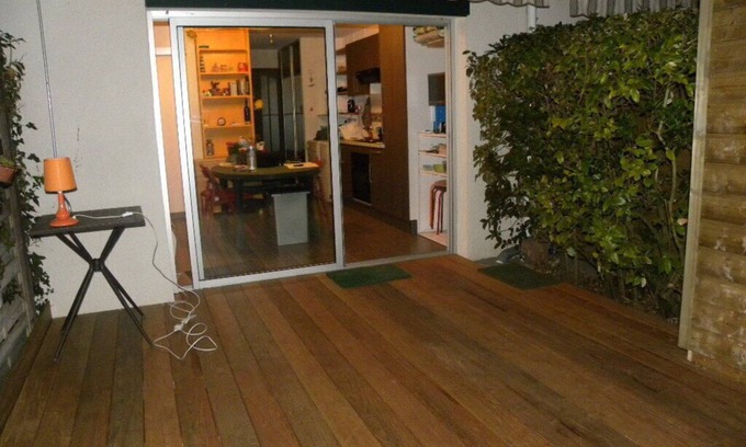 Pyla-sur-Mer Apartment | Inviting Oceanfront Studio Cabin for 4 in Pyla Sur Mer