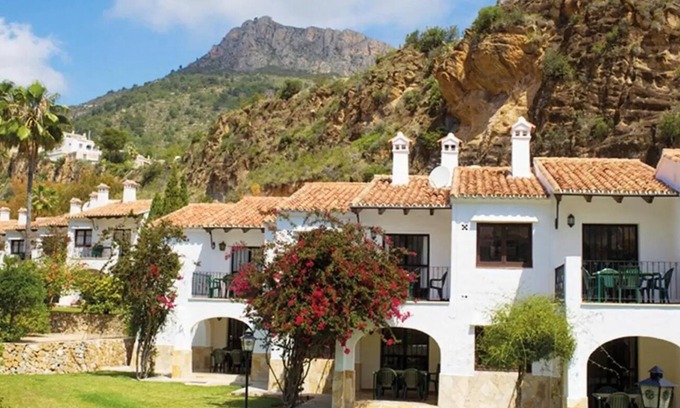 La Canuta Apartment | Mountain View Apartment with Pool and Private Terrace