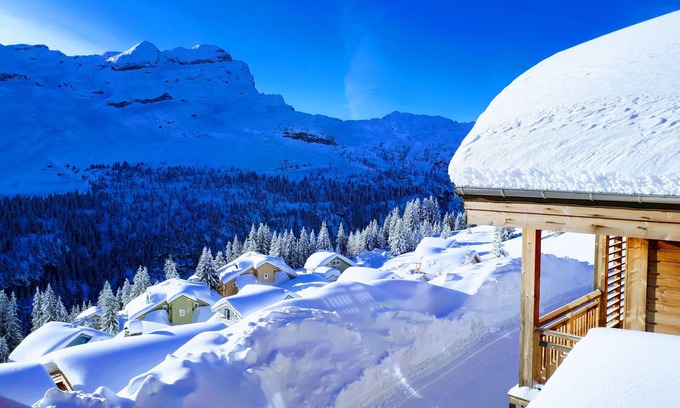 Flaine Apartment | Superbe Duplex with Private Terrace and Spa Amenities