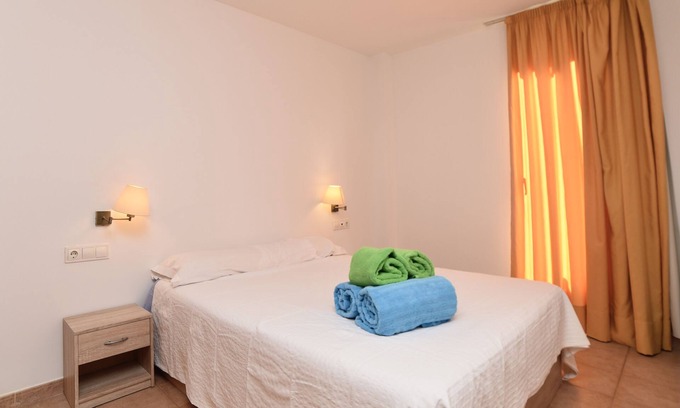 Canillo Apartment | Serene Apartment in Canillo: Nature, Activities & Amenities