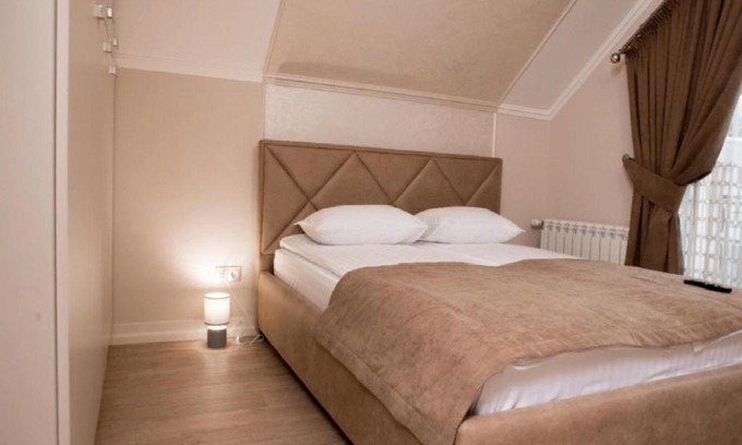 Uzhhorod Apartment | Child-Friendly Apartment Sweethome: 9.3/10 Guest Rated