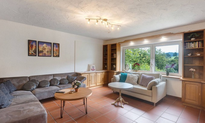 Sellinghausen House | Apartment 'Talblick Sellinghausen' with Mountain View, Private Terrace and Wi-Fi