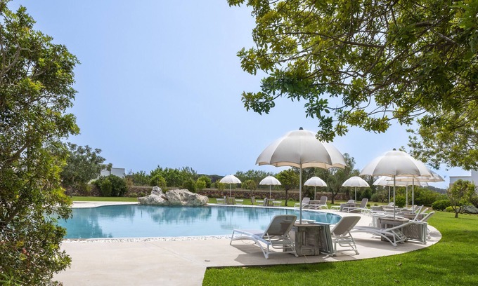 Otranto Apartment | Relaxing Apartment 'Tenuta Vigna Corallo - Dalia' with Pool