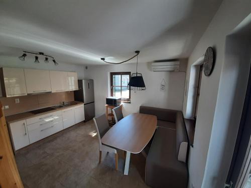 Terme Catez Apartment | Relax at Apartment Terme Čatež VIP with Oceanfront Views