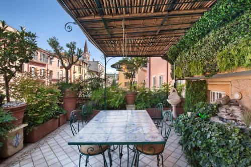 Citta Antica Apartment | Charming Apartment TERRAZZA ITALIANA - 4-Star Family Retreat