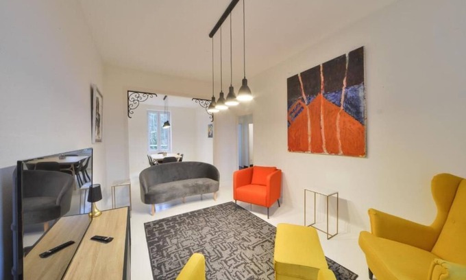 Vierzon Apartment | Discover The House of Hestia: Family-Friendly Retreat