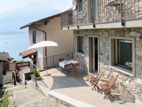 Gera Lario Apartment | Cozy Oceanfront Retreat: Apartment Titti - GLA133