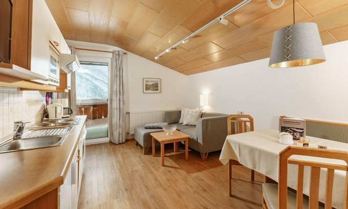 Filzmoos Apartment | Inviting Escape at Apartment "Togetherness" - Herrmann Guesthouse