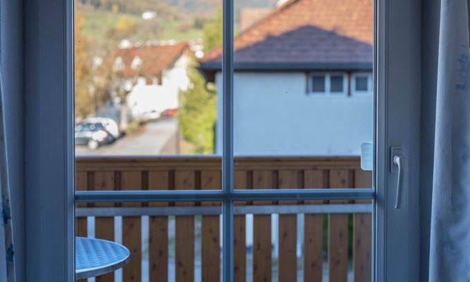 Terento Apartment | Apartment Treyer 7 Typ A: Mountain Views & Relaxing Amenities