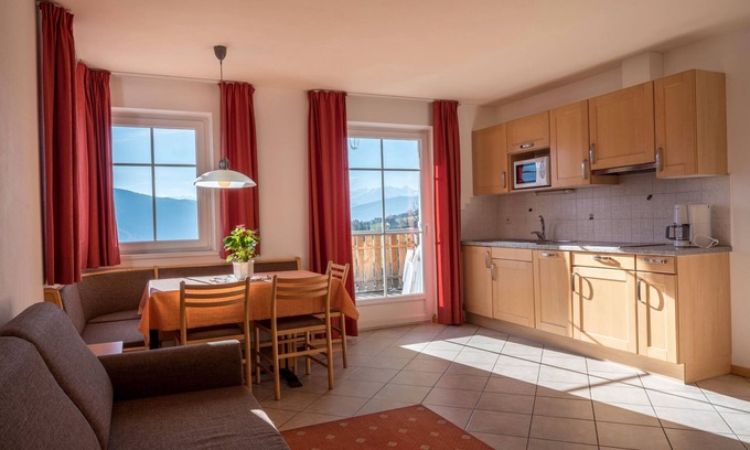Terento Apartment | Cozy Apartment “Treyer 1 Typ B” with Mountain Views & More