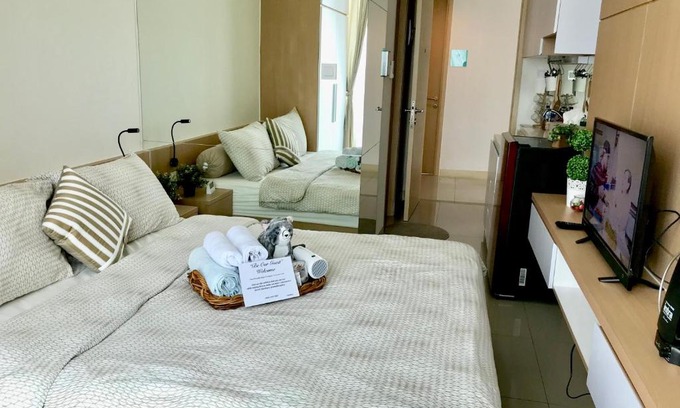 Serpong Apartment | Kid-Friendly Apartment Tree Park BSD with Pool Access