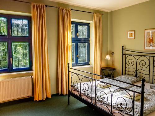 Marianske Lazne Apartment | Pet & Child-Friendly Apartment Twain - Guest Rated 9/10